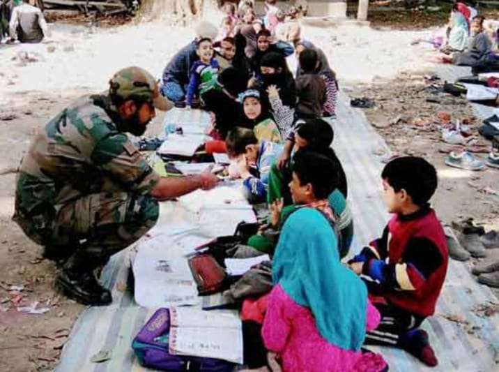 The Indian Army is showing the children of new world in Jammu and Kashmir the pine life sequence of future!
