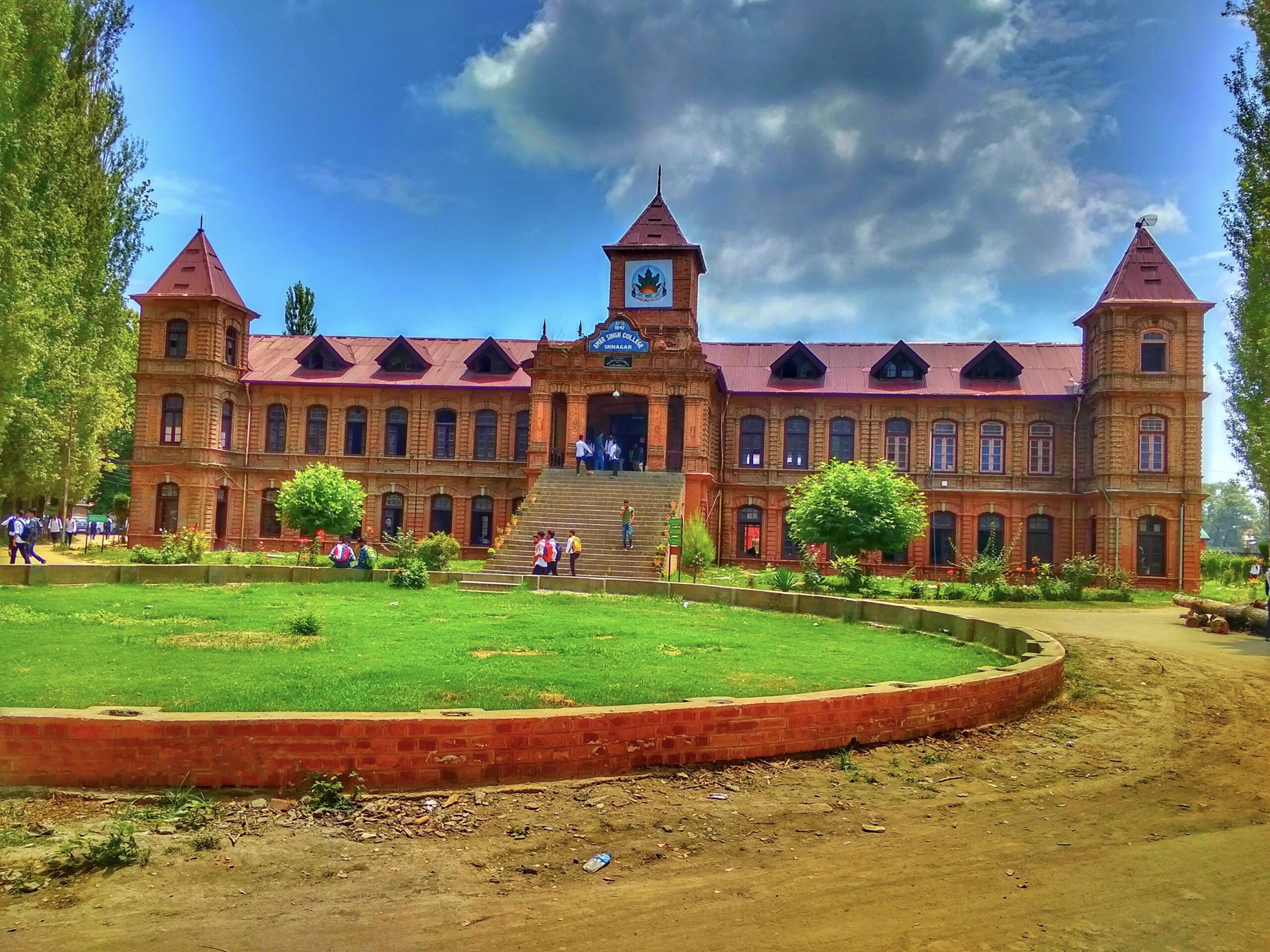 From Shutdown Calendars to Smart Classrooms: Kashmir’s Educational Renaissance Under a New Era